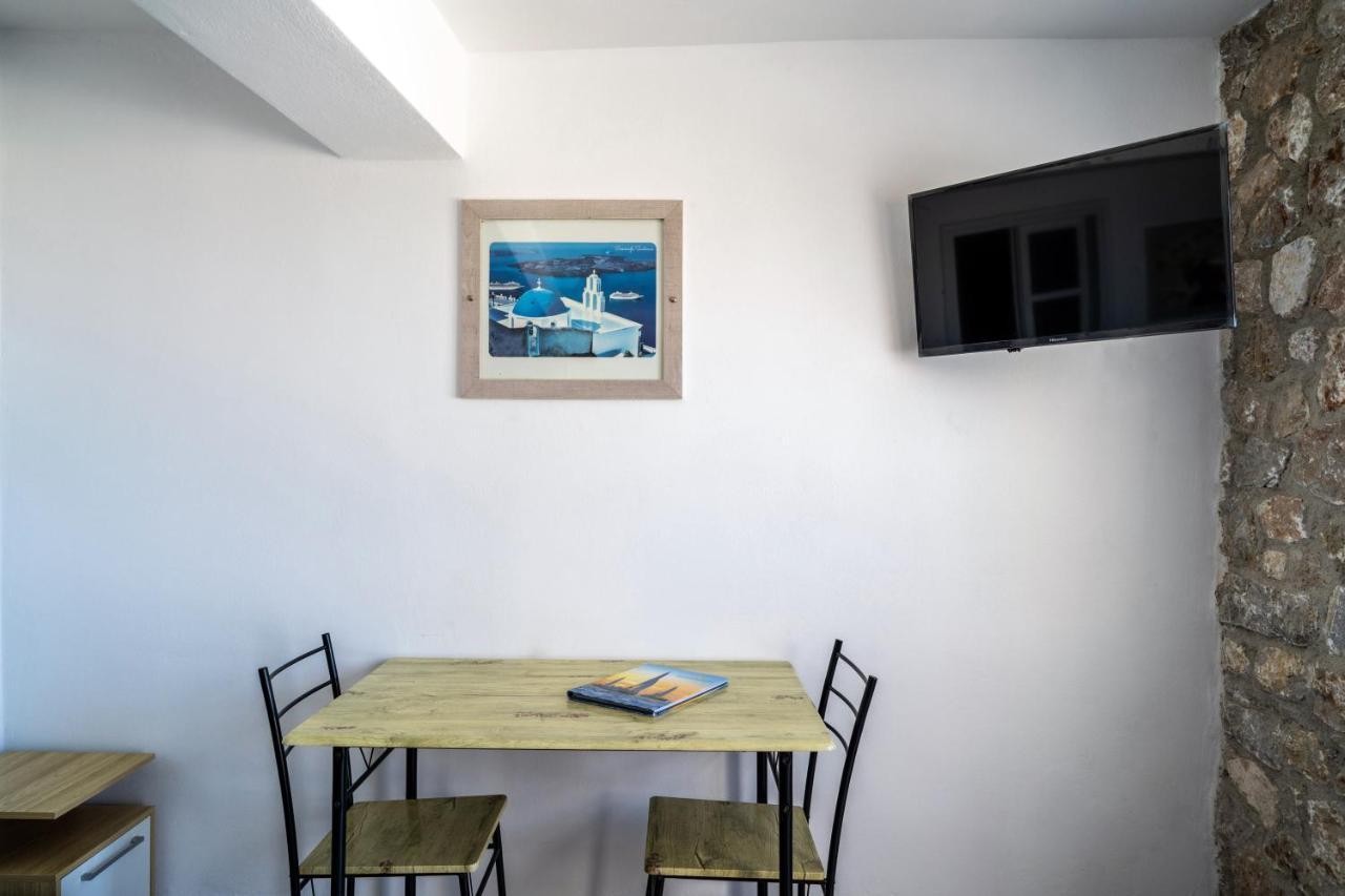 Aroma Cavas Apartment Pyrgos Kallistis ภายนอก รูปภาพ
