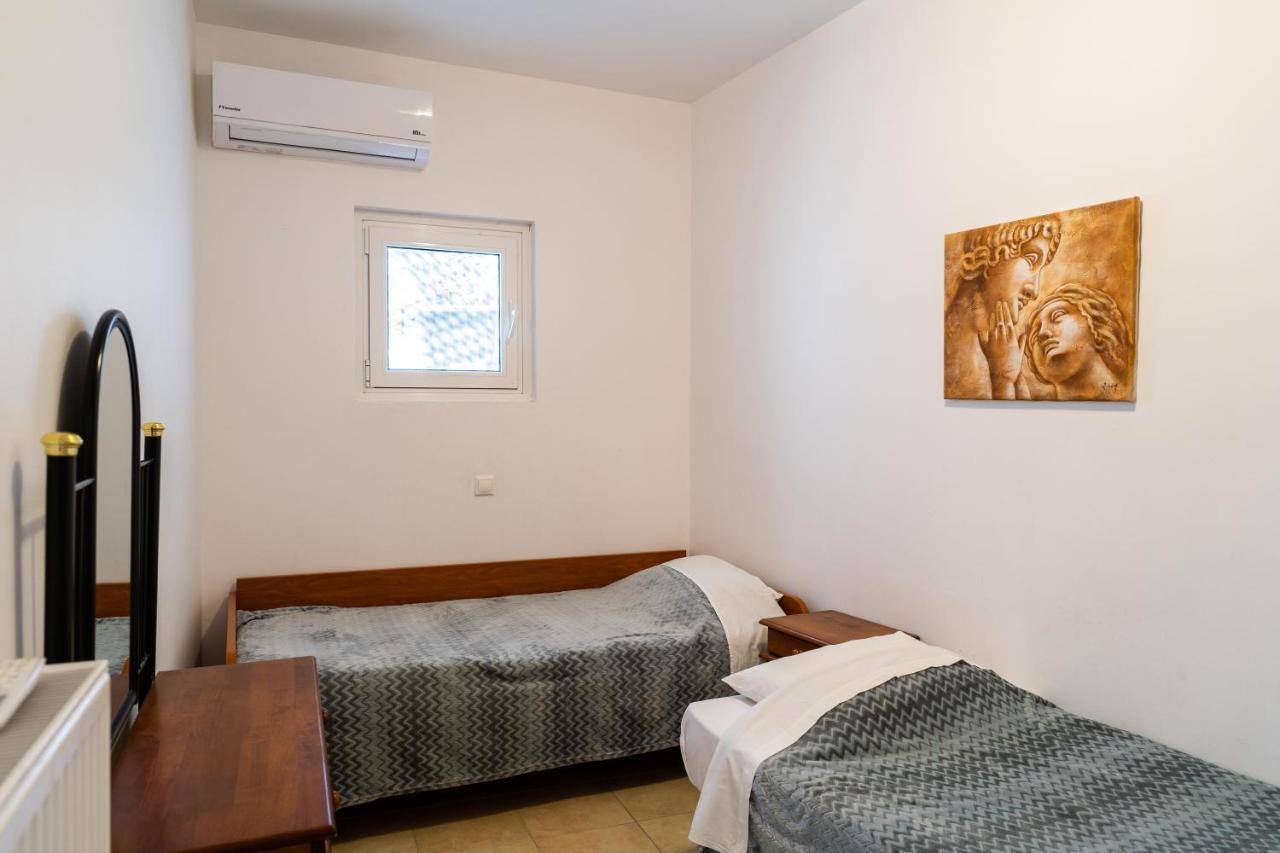 Aroma Cavas Apartment Pyrgos Kallistis ภายนอก รูปภาพ